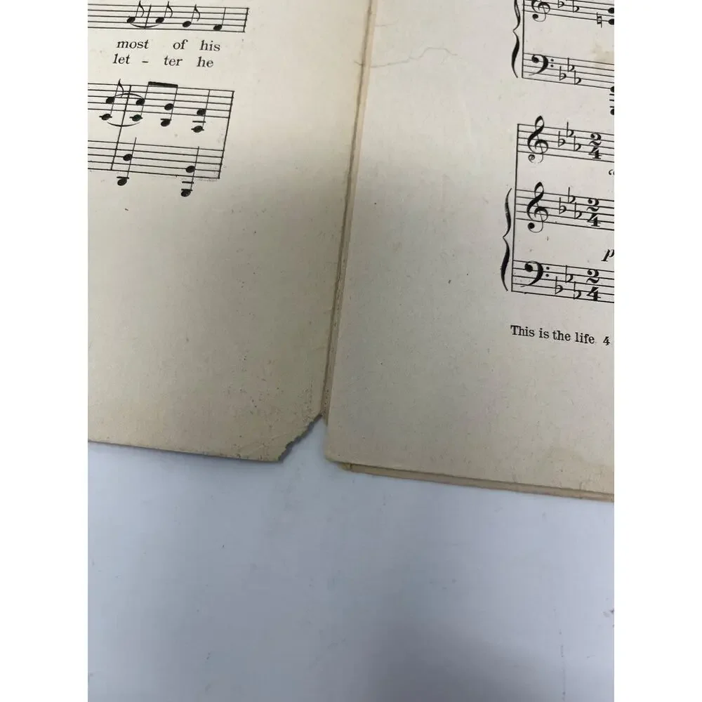 N/A features title